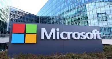 Microsoft Global Outage Microsoft का सर्वर पूरी दुनिया में ठप हो गया है। जिसकी वजह से एयरलाइन से लेकर बड़ी-बड़ी कंपनियों पर बेहद असर पड़ा है।